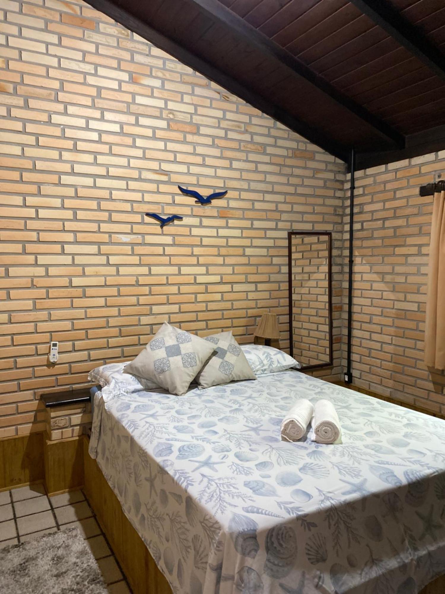 Chales Do Holandes Eco Pousada Бомбиняс Стая снимка